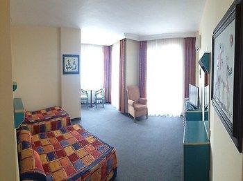 Angel Beach Hotel Tosmur Kültér fotó